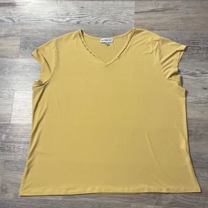 Southern Lady Top